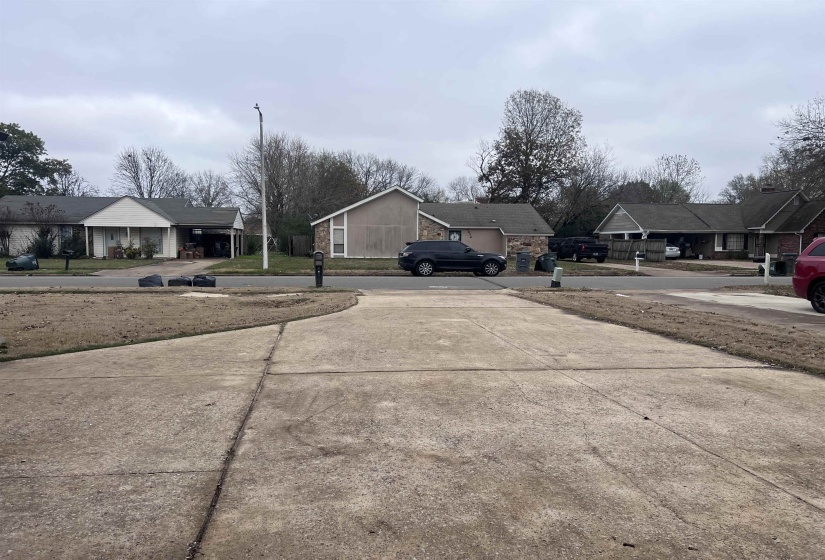 2675 VAN LEER DR, Memphis, Tennessee 38133, 3 Bedroom Bedrooms, 6 Room Rooms,2 BathroomBathrooms,Residential,For Sale,VAN LEER,0,10218377