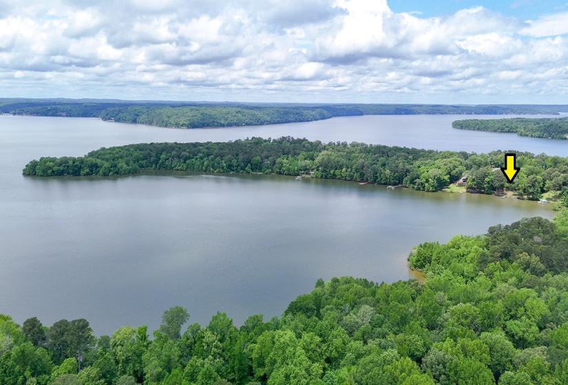 975 BUCHANAN PENINSULA ST, Cherokee, Alabama 35616, 4 Bedroom Bedrooms, 10 Room Rooms,2 BathroomBathrooms,Residential,For Sale,BUCHANAN PENINSULA,0,10196942
