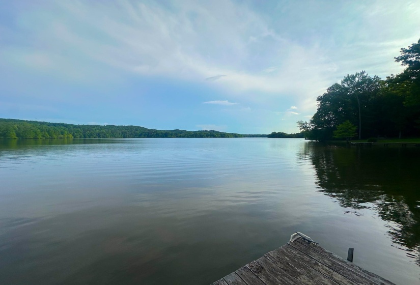 975 BUCHANAN PENINSULA ST, Cherokee, Alabama 35616, 4 Bedroom Bedrooms, 10 Room Rooms,2 BathroomBathrooms,Residential,For Sale,BUCHANAN PENINSULA,0,10196942