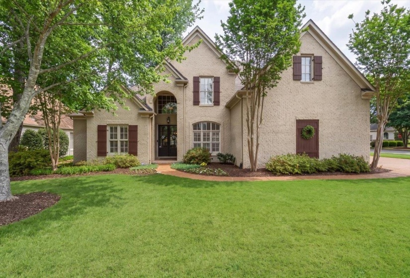 166 IVY BROOK LN, Collierville, Tennessee 38017, 5 Bedroom Bedrooms, 10 Room Rooms,4 BathroomBathrooms,Residential,For Sale,IVY BROOK,0,10218411