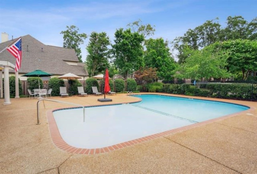166 IVY BROOK LN, Collierville, Tennessee 38017, 5 Bedroom Bedrooms, 10 Room Rooms,4 BathroomBathrooms,Residential,For Sale,IVY BROOK,0,10218411