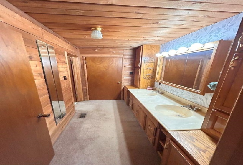 653 IRONWOOD DR, Unicorp/Saulsbury, Tennessee 38067, 3 Bedroom Bedrooms, 10 Room Rooms,2 BathroomBathrooms,Residential,For Sale,IRONWOOD,0,10218414