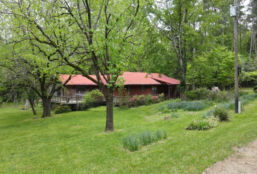 653 IRONWOOD DR, Unicorp/Saulsbury, Tennessee 38067, 3 Bedroom Bedrooms, 10 Room Rooms,2 BathroomBathrooms,Residential,For Sale,IRONWOOD,0,10218414