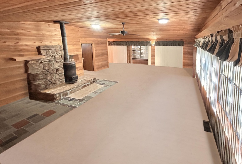 653 IRONWOOD DR, Unicorp/Saulsbury, Tennessee 38067, 3 Bedroom Bedrooms, 10 Room Rooms,2 BathroomBathrooms,Residential,For Sale,IRONWOOD,0,10218414