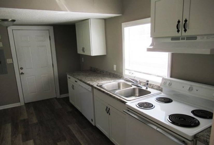 1664 NELSON AVE, Memphis, Tennessee 38114, 3 Bedroom Bedrooms, 7 Room Rooms,2 BathroomBathrooms,Residential,For Sale,NELSON,0,10218422