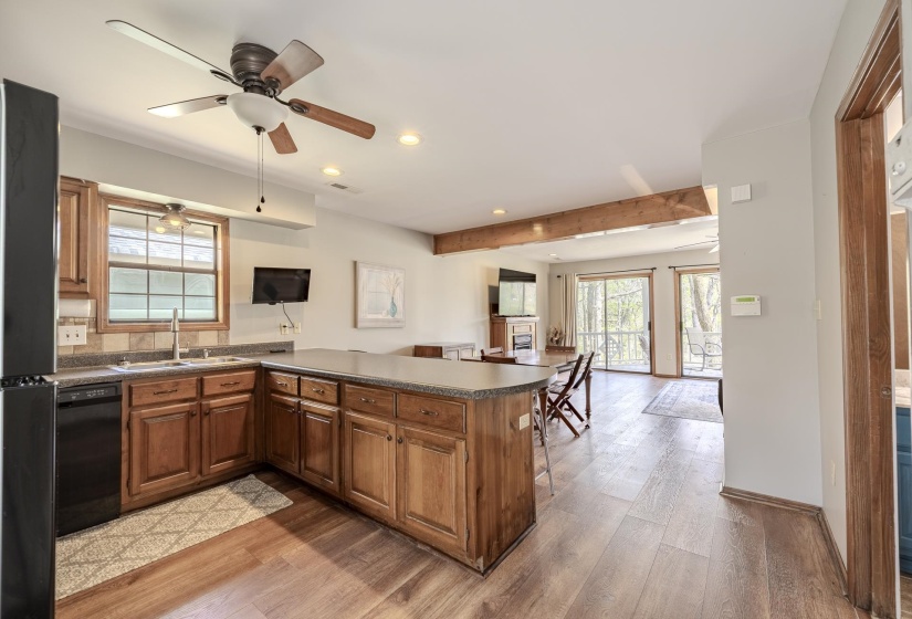 1085 OLD RD, Counce, Tennessee 38326-3734, 2 Bedrooms Bedrooms, 6 Rooms Rooms,2 BathroomsBathrooms,Residential,For Sale,OLD,10218424