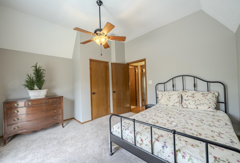 1085 OLD RD, Counce, Tennessee 38326-3734, 2 Bedrooms Bedrooms, 6 Rooms Rooms,2 BathroomsBathrooms,Residential,For Sale,OLD,10218424