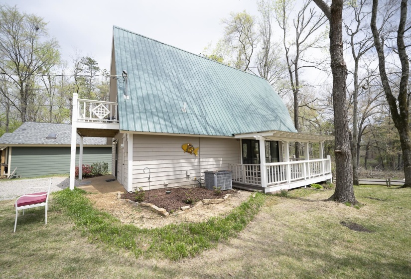 1085 OLD RD, Counce, Tennessee 38326-3734, 2 Bedrooms Bedrooms, 6 Rooms Rooms,2 BathroomsBathrooms,Residential,For Sale,OLD,10218424
