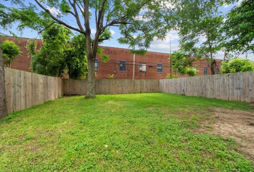 1205 FORREST AVE, Memphis, Tennessee 38104, 3 Bedrooms Bedrooms, 6 Rooms Rooms,2 BathroomsBathrooms,Rental Properties,For Sale,FORREST,10218468