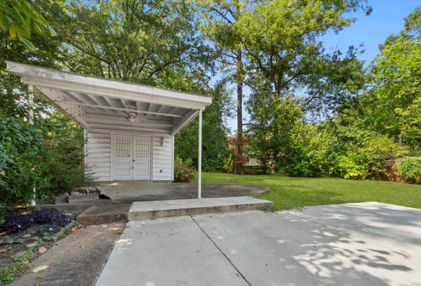 151 WHITE STATION RD, Memphis, Tennessee 38117, 3 Bedroom Bedrooms, 7 Room Rooms,2 BathroomBathrooms,Residential,For Sale,WHITE STATION,0,10218443