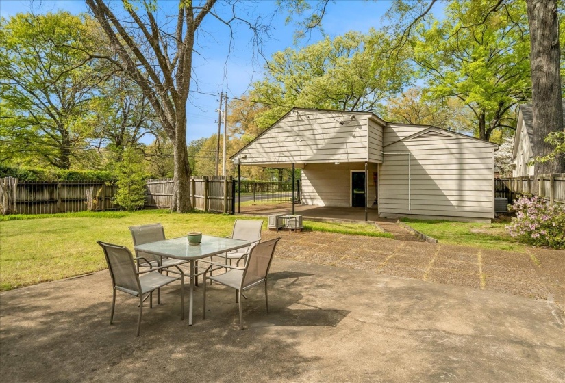 358 GREER ST, Memphis, Tennessee 38111, 3 Bedrooms Bedrooms, 8 Rooms Rooms,2 BathroomsBathrooms,Residential,For Sale,GREER,10218450