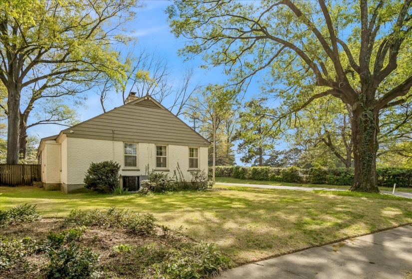 358 GREER ST, Memphis, Tennessee 38111, 3 Bedrooms Bedrooms, 8 Rooms Rooms,2 BathroomsBathrooms,Residential,For Sale,GREER,10218450