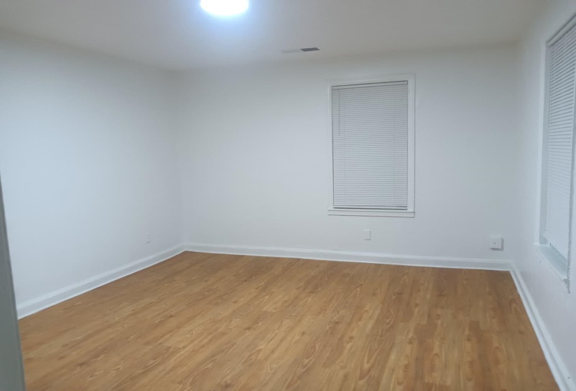 1443 WRENWOOD ST, Memphis, Tennessee 38122, 2 Bedroom Bedrooms, 4 Room Rooms,1 BathroomBathrooms,Residential,For Sale,WRENWOOD,0,10218460