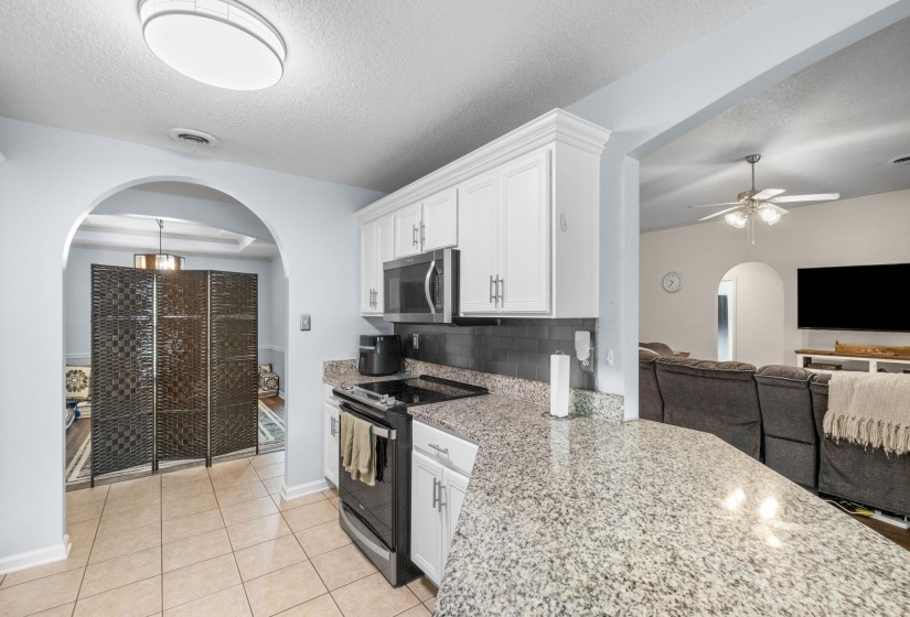 9333 BREAKSTONE CV, Collierville, Tennessee 38017, 4 Bedrooms Bedrooms, 8 Rooms Rooms,3 BathroomsBathrooms,Residential,For Sale,BREAKSTONE,10218465