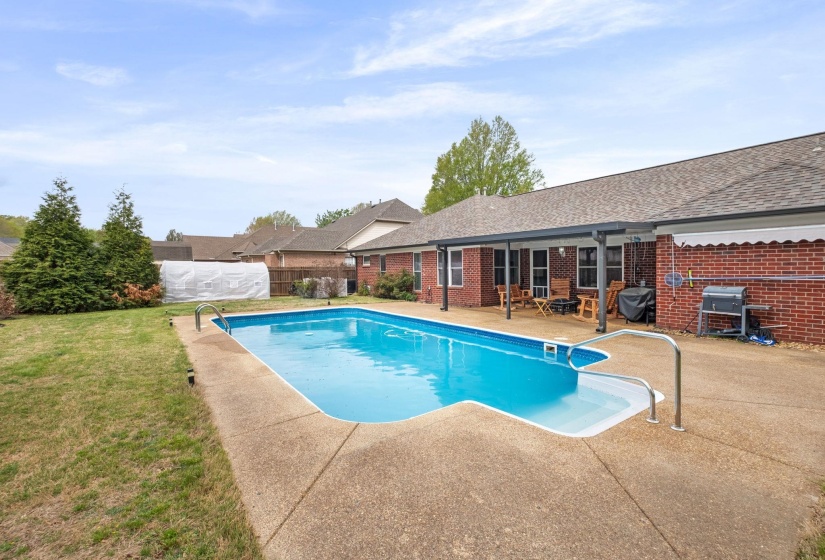 9333 BREAKSTONE CV, Collierville, Tennessee 38017, 4 Bedrooms Bedrooms, 8 Rooms Rooms,3 BathroomsBathrooms,Residential,For Sale,BREAKSTONE,10218465