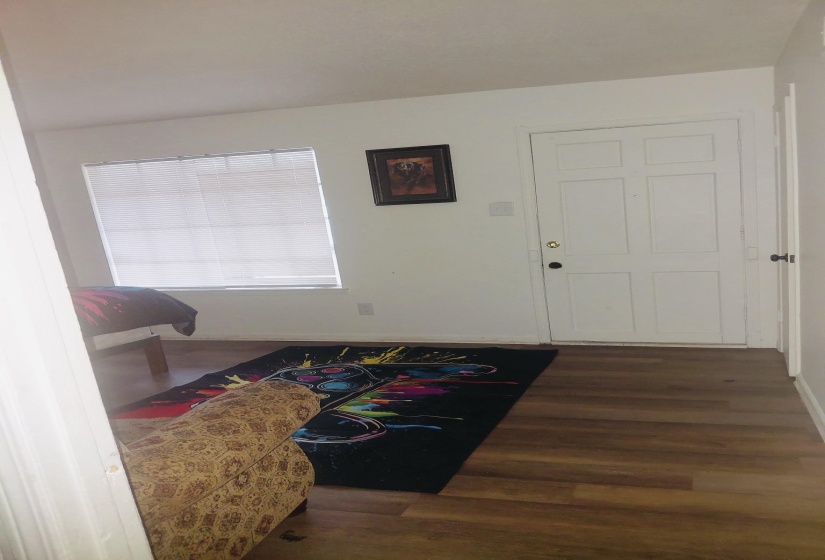 919 CHESTERTON DR, Unincorporated, Tennessee 38127, 3 Bedroom Bedrooms, 6 Room Rooms,1.1 BathroomBathrooms,Residential,For Sale,CHESTERTON,0,10218482