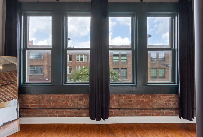 408 FRONT ST, Memphis, Tennessee 38103, 1 Bedroom Bedrooms, 3 Rooms Rooms,1 BathroomBathrooms,Residential,For Sale,FRONT,10218486