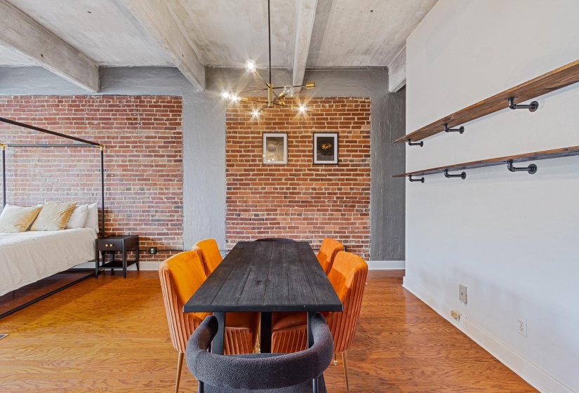 408 FRONT ST, Memphis, Tennessee 38103, 1 Bedroom Bedrooms, 3 Rooms Rooms,1 BathroomBathrooms,Residential,For Sale,FRONT,10218486