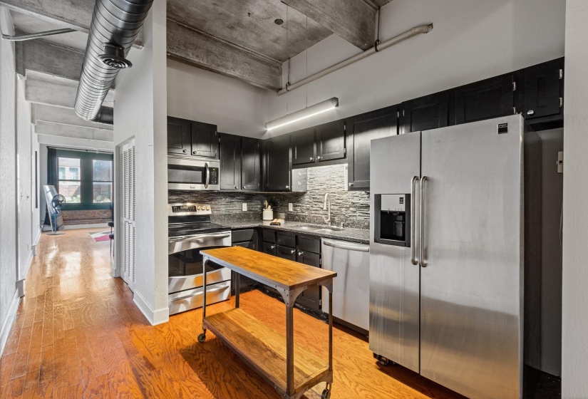 408 FRONT ST, Memphis, Tennessee 38103, 1 Bedroom Bedrooms, 3 Rooms Rooms,1 BathroomBathrooms,Residential,For Sale,FRONT,10218486