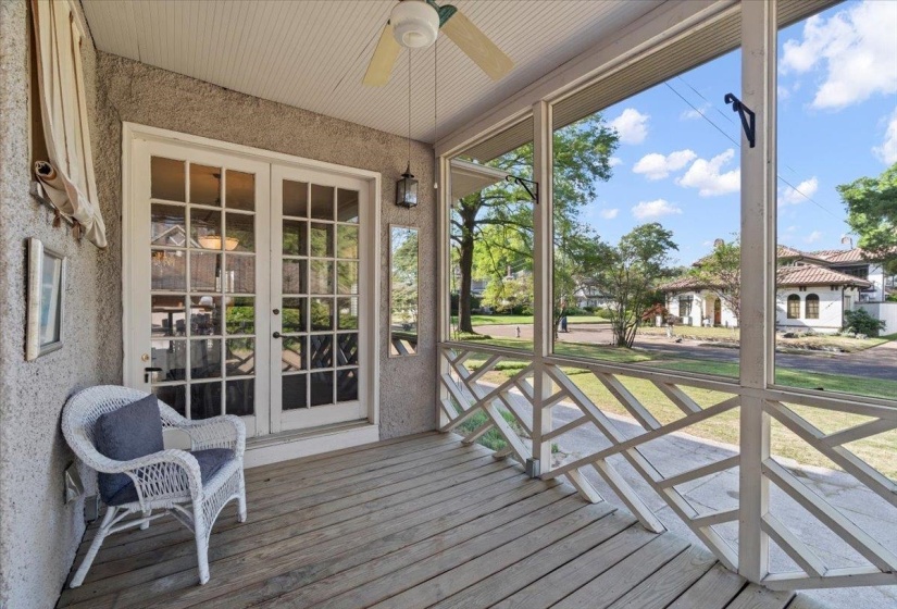 660 MCLEAN BLVD, Memphis, Tennessee 38104, 3 Bedroom Bedrooms, 7 Room Rooms,2.1 BathroomBathrooms,Residential,For Sale,MCLEAN,0,10218491