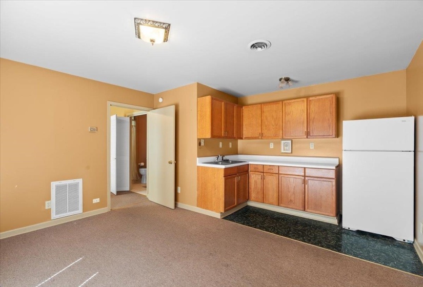 660 MCLEAN BLVD, Memphis, Tennessee 38104, 3 Bedroom Bedrooms, 7 Room Rooms,2.1 BathroomBathrooms,Residential,For Sale,MCLEAN,0,10218491