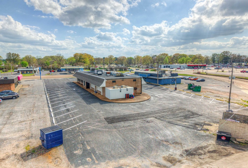 Bird's eye view of a commercial area