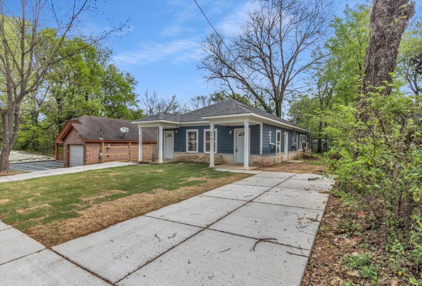 1704 OAKWOOD ST, Memphis, Tennessee 38108, 4 Bedroom Bedrooms, 8 Room Rooms,2.2 BathroomBathrooms,Residential,For Sale,OAKWOOD,0,10218501