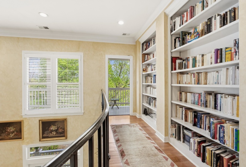 182 HARBOR ISLE CIR, Memphis, Tennessee 38103, 4 Bedrooms Bedrooms, 6 Rooms Rooms,3 BathroomsBathrooms,Residential,For Sale,HARBOR ISLE,10218509