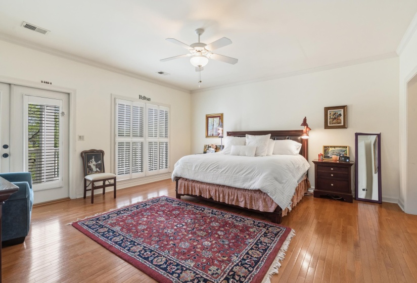 182 HARBOR ISLE CIR, Memphis, Tennessee 38103, 4 Bedrooms Bedrooms, 6 Rooms Rooms,3 BathroomsBathrooms,Residential,For Sale,HARBOR ISLE,10218509