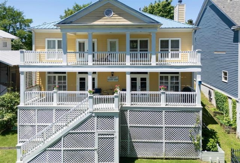 182 HARBOR ISLE CIR, Memphis, Tennessee 38103, 4 Bedrooms Bedrooms, 6 Rooms Rooms,3 BathroomsBathrooms,Residential,For Sale,HARBOR ISLE,10218509