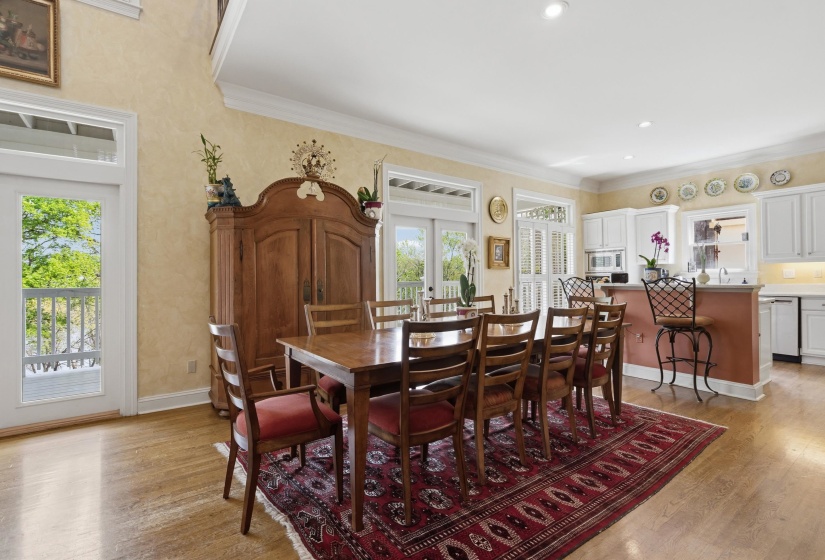182 HARBOR ISLE CIR, Memphis, Tennessee 38103, 4 Bedrooms Bedrooms, 6 Rooms Rooms,3 BathroomsBathrooms,Residential,For Sale,HARBOR ISLE,10218509