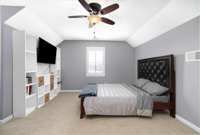 897 CHARLES PL, Munford, Tennessee 38058, 3 Bedrooms Bedrooms, 8 Rooms Rooms,2.1 BathroomsBathrooms,Residential,For Sale,CHARLES,10218520