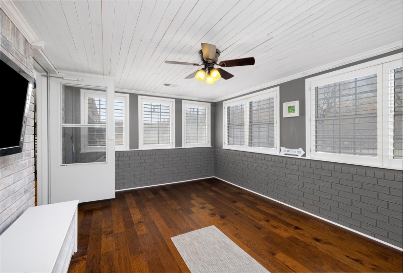 897 CHARLES PL, Munford, Tennessee 38058, 3 Bedrooms Bedrooms, 8 Rooms Rooms,2.1 BathroomsBathrooms,Residential,For Sale,CHARLES,10218520