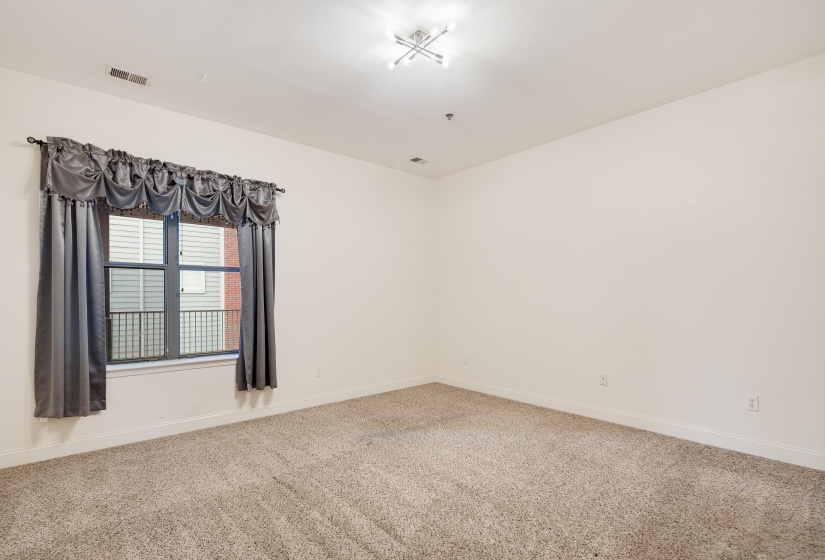 21 MINA AVE, Memphis, Tennessee 38103, 3 Bedroom Bedrooms, 6 Room Rooms,2.1 BathroomBathrooms,Residential,For Sale,MINA,0,10218527