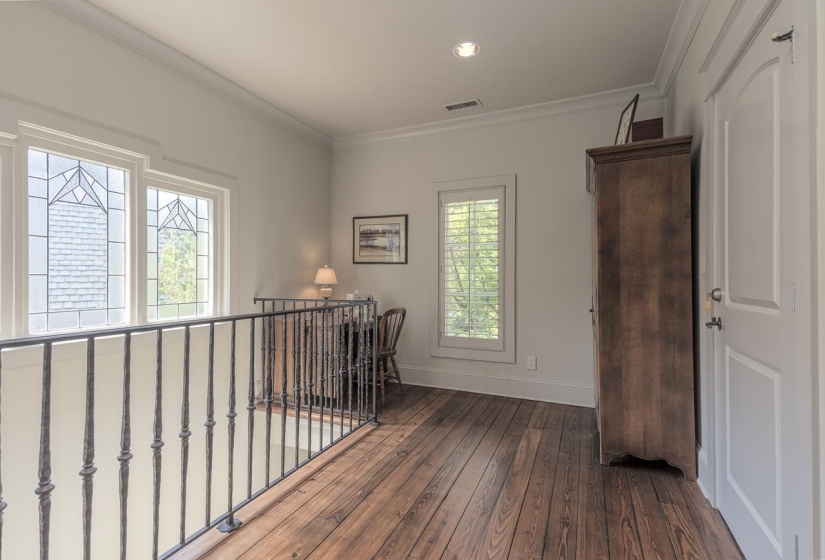 1244 CHERBOURG LN, Memphis, Tennessee 38120, 3 Bedroom Bedrooms, 8 Room Rooms,4.1 BathroomBathrooms,Residential,For Sale,CHERBOURG,0,10218538