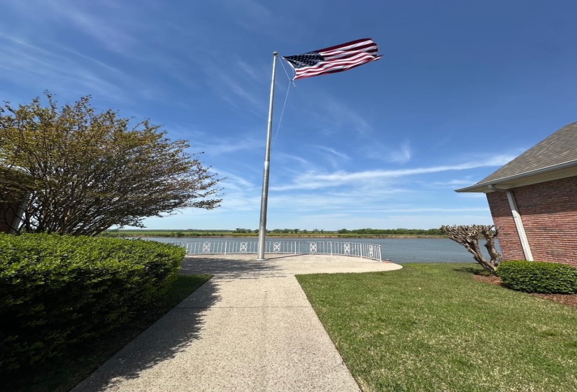 156C AQUATICVIEW WAY, Savannah, Tennessee 38372, 2 Bedrooms Bedrooms, 9 Rooms Rooms,2 BathroomsBathrooms,Residential,For Sale,AQUATICVIEW,10218539