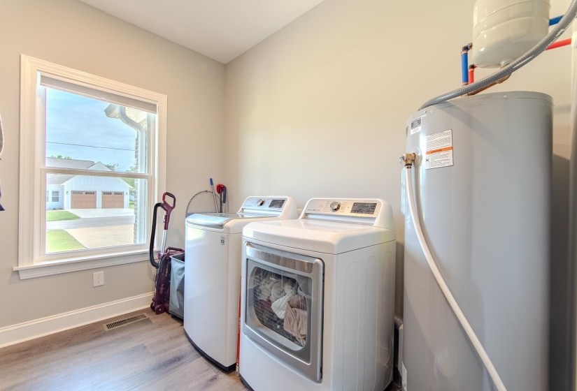 225 CORDOVA CV, Savannah, Tennessee 38372, 3 Bedrooms Bedrooms, 7 Rooms Rooms,2 BathroomsBathrooms,Residential,For Sale,CORDOVA,10218545