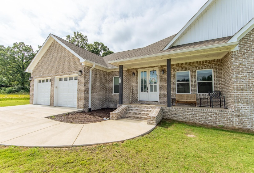 225 CORDOVA CV, Savannah, Tennessee 38372, 3 Bedrooms Bedrooms, 7 Rooms Rooms,2 BathroomsBathrooms,Residential,For Sale,CORDOVA,10218545