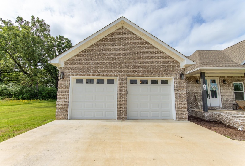 225 CORDOVA CV, Savannah, Tennessee 38372, 3 Bedrooms Bedrooms, 7 Rooms Rooms,2 BathroomsBathrooms,Residential,For Sale,CORDOVA,10218545
