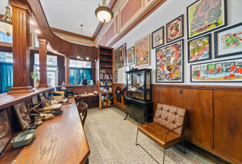 339 MADISON AVE, Memphis, Tennessee 38103, 3 Bedroom Bedrooms, 11 Room Rooms,3.1 BathroomBathrooms,Residential,For Sale,MADISON,0,10218546