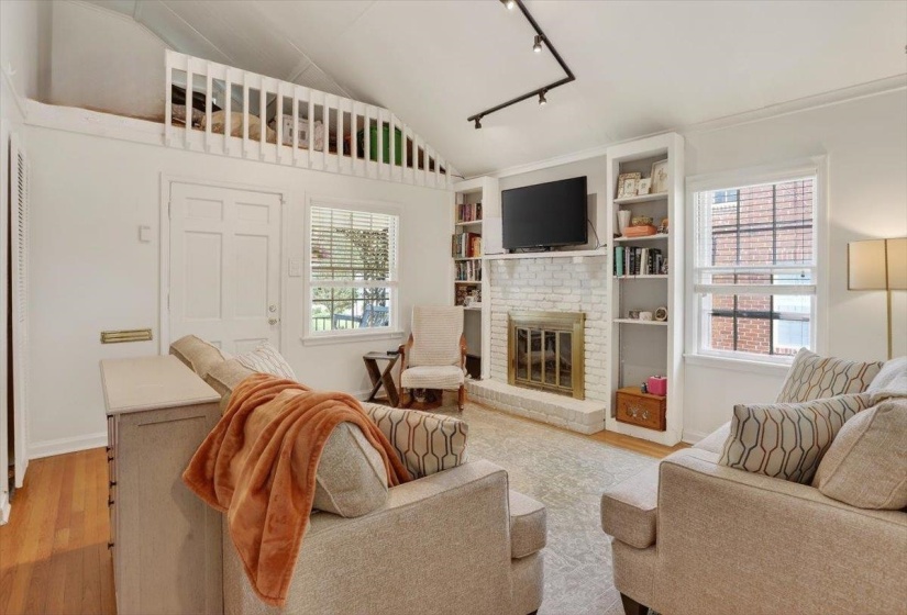 404 REESE ST, Memphis, Tennessee 38111, 3 Bedroom Bedrooms, 7 Room Rooms,2 BathroomBathrooms,Residential,For Sale,REESE,0,10218562