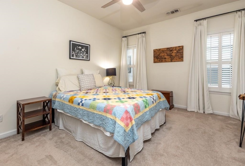 1290 ISLE POINTE DR, Memphis, Tennessee 38103, 3 Bedrooms Bedrooms, 6 Rooms Rooms,2.1 BathroomsBathrooms,Residential,For Sale,ISLE POINTE,10218564