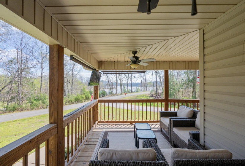 280 IRON HORSE TRL, Parsons, Tennessee 38363, 2 Bedroom Bedrooms, 8 Room Rooms,2 BathroomBathrooms,Residential,For Sale,IRON HORSE,0,10218566