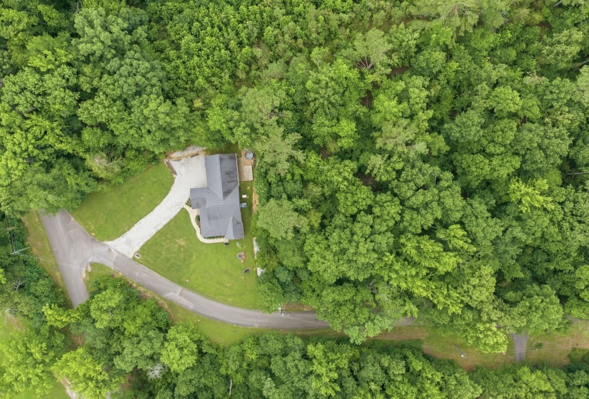 280 IRON HORSE TRL, Parsons, Tennessee 38363, 2 Bedroom Bedrooms, 8 Room Rooms,2 BathroomBathrooms,Residential,For Sale,IRON HORSE,0,10218566