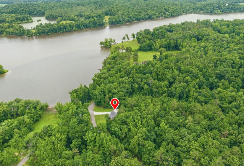 280 IRON HORSE TRL, Parsons, Tennessee 38363, 2 Bedroom Bedrooms, 8 Room Rooms,2 BathroomBathrooms,Residential,For Sale,IRON HORSE,0,10218566