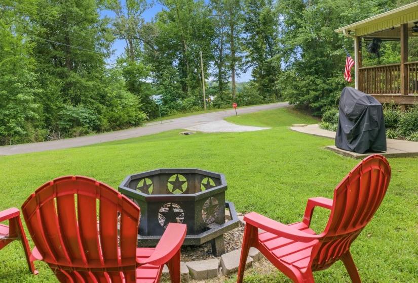 280 IRON HORSE TRL, Parsons, Tennessee 38363, 2 Bedroom Bedrooms, 8 Room Rooms,2 BathroomBathrooms,Residential,For Sale,IRON HORSE,0,10218566