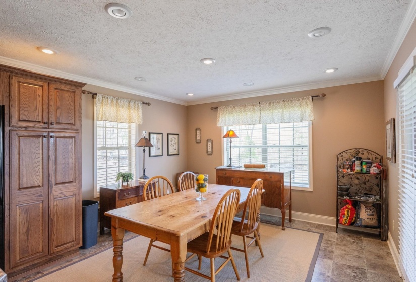 280 IRON HORSE TRL, Parsons, Tennessee 38363, 2 Bedroom Bedrooms, 8 Room Rooms,2 BathroomBathrooms,Residential,For Sale,IRON HORSE,0,10218566