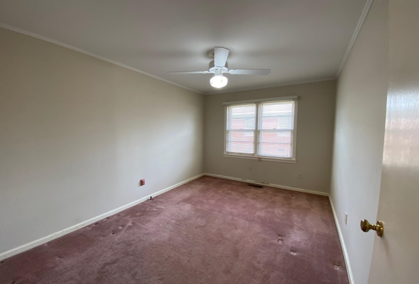 35 ROBERTSON ST, Savannah, Tennessee 38372, 3 Bedrooms Bedrooms, 6 Rooms Rooms,1 BathroomBathrooms,Residential,For Sale,ROBERTSON,10218568