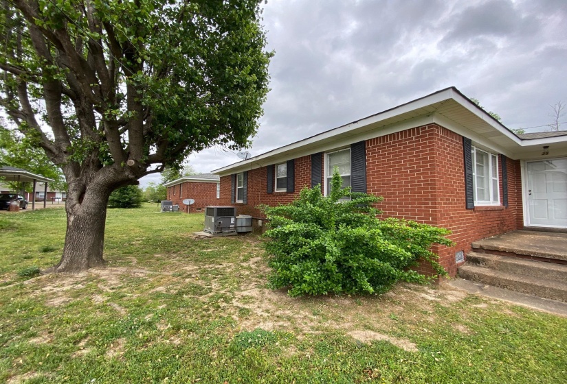 35 ROBERTSON ST, Savannah, Tennessee 38372, 3 Bedrooms Bedrooms, 6 Rooms Rooms,1 BathroomBathrooms,Residential,For Sale,ROBERTSON,10218568