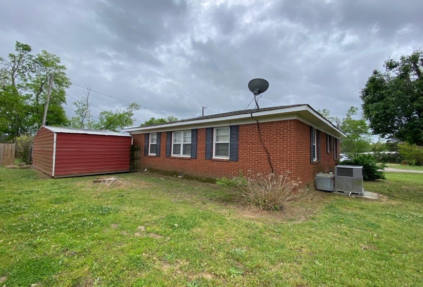 35 ROBERTSON ST, Savannah, Tennessee 38372, 3 Bedrooms Bedrooms, 6 Rooms Rooms,1 BathroomBathrooms,Residential,For Sale,ROBERTSON,10218568